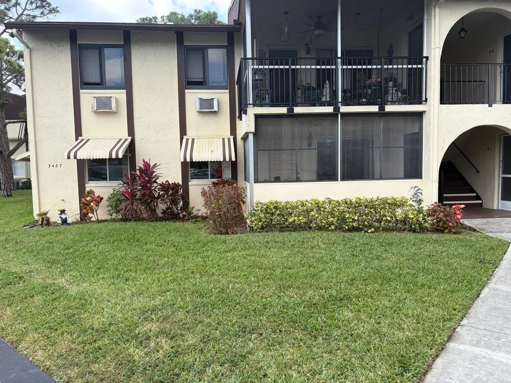 3487 La Palmas Court Greenacres FL 33463