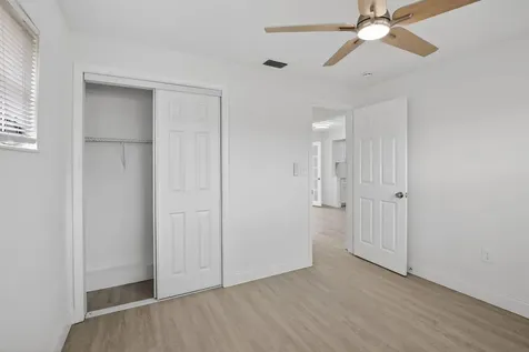6820 Nw 29th Court Sunrise FL 33313