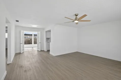 6820 Nw 29th Court Sunrise FL 33313