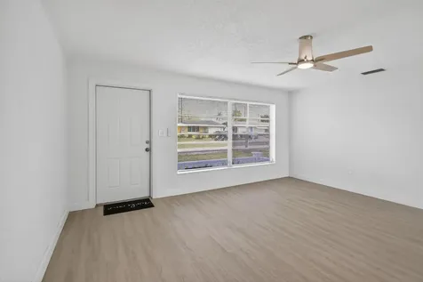 6820 Nw 29th Court Sunrise FL 33313