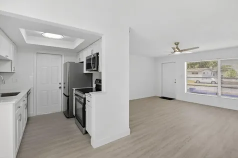 6820 Nw 29th Court Sunrise FL 33313