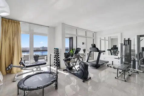 19750 Beach Road Jupiter FL 33469