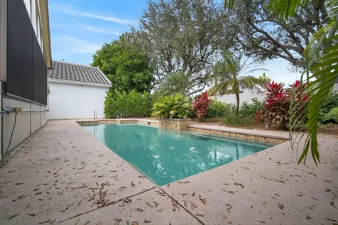 10056 Lexington Circle Boynton Beach FL 33436