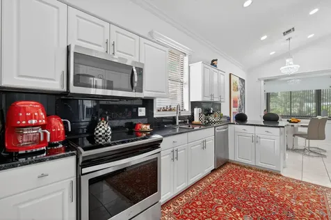 10056 Lexington Circle Boynton Beach FL 33436