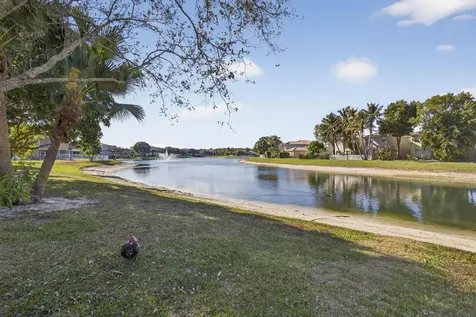 6637 Traveler Road West Palm Beach FL 33411