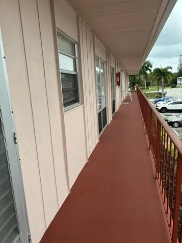 24 Golfs Edge West Palm Beach FL 33417