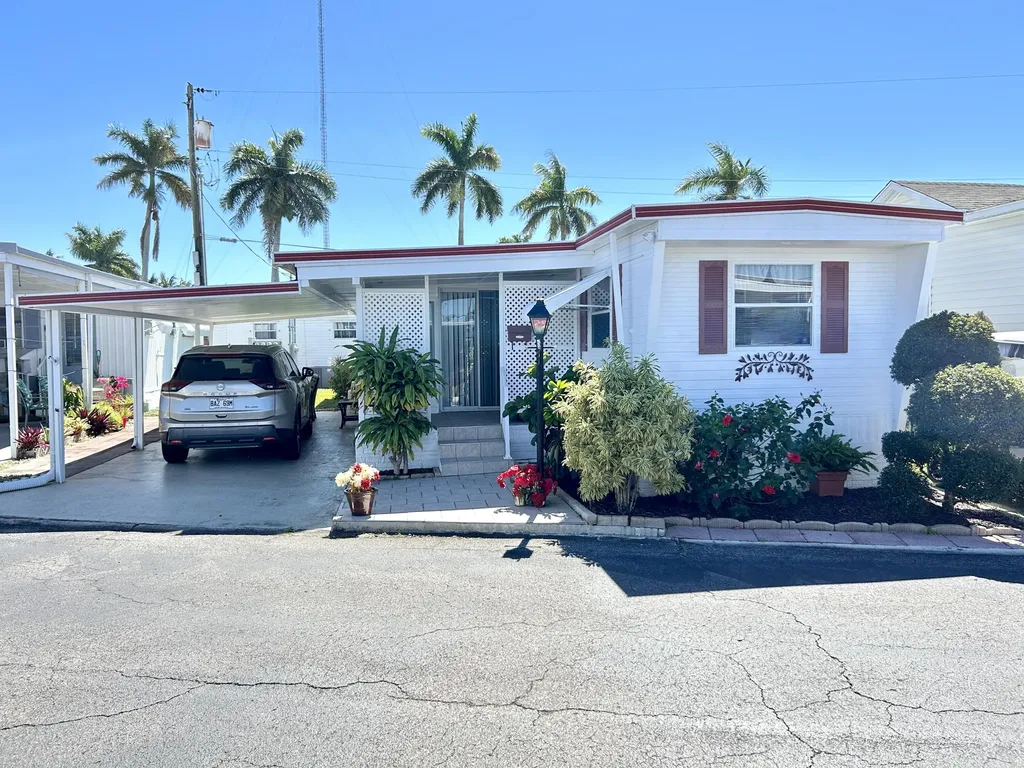 3332 Broadway Street Hollywood FL 33021