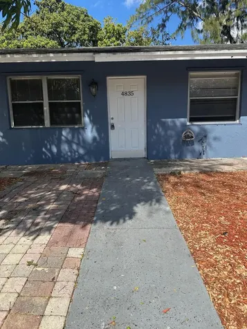 4833 Serafica Drive Lake Worth FL 33461