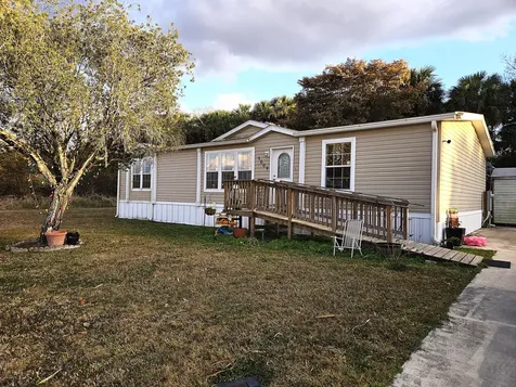 1009 Ne 5th Street Okeechobee FL 34972