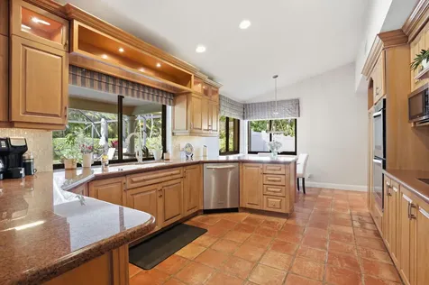 18229 103rd Trail Boca Raton FL 33498