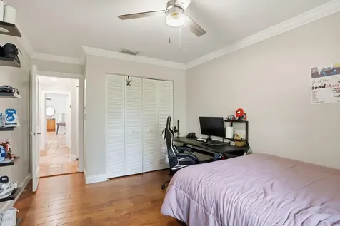 18229 103rd Trail Boca Raton FL 33498