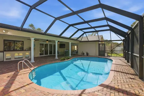18229 103rd Trail Boca Raton FL 33498
