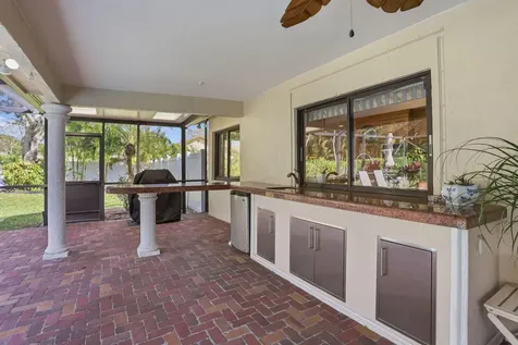 18229 103rd Trail Boca Raton FL 33498