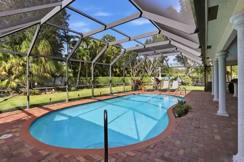 18229 103rd Trail Boca Raton FL 33498