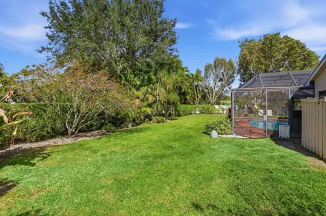 18229 103rd Trail Boca Raton FL 33498