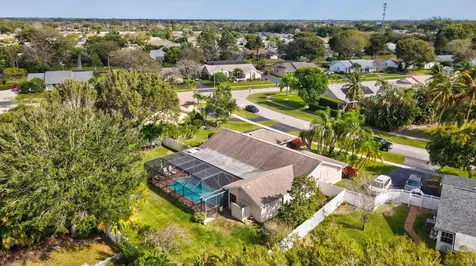 18229 103rd Trail Boca Raton FL 33498