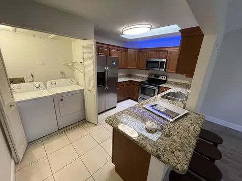 9073 SE Hobe Ridge Avenue Hobe Sound FL 33455