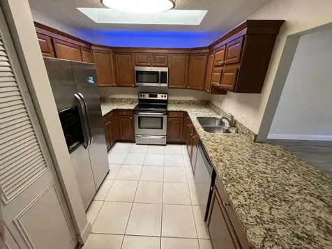 9073 SE Hobe Ridge Avenue Hobe Sound FL 33455