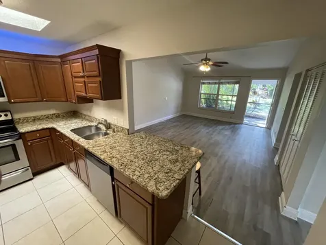 9073 SE Hobe Ridge Avenue Hobe Sound FL 33455