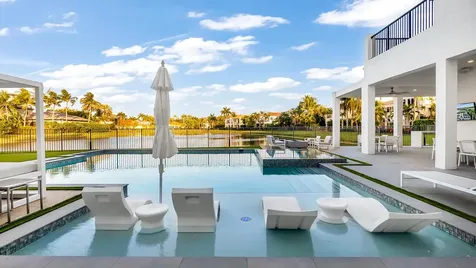 17690 Lomond Court Boca Raton FL 33496