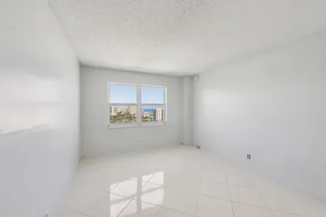 1200 Hibiscus Avenue Pompano Beach FL 33062