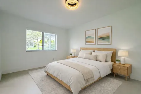 20841 NW 1st Street Pembroke Pines FL 33029