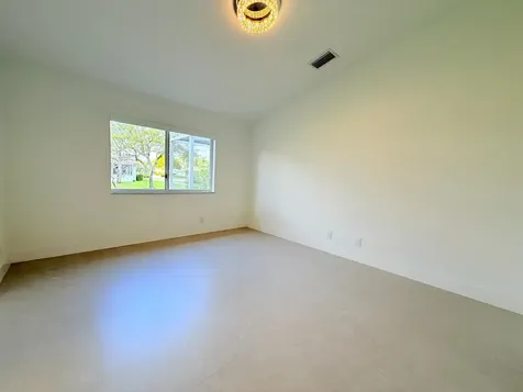20841 NW 1st Street Pembroke Pines FL 33029