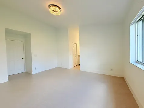 20841 NW 1st Street Pembroke Pines FL 33029