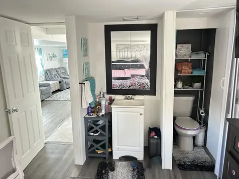 1325 S 33 Road Hollywood FL 33021