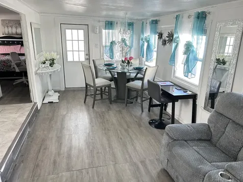 1325 S 33 Road Hollywood FL 33021