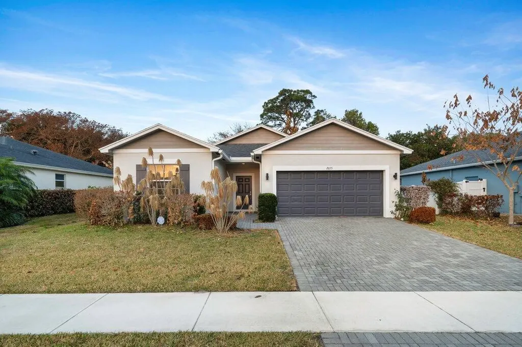 2055 46th Avenue Vero Beach FL 32966