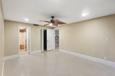 1250 S Military Trail Deerfield Beach FL 33442