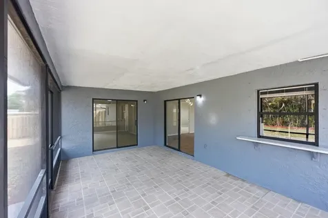 2041 Sw Gemini Lane Port Saint Lucie FL 34984