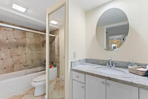 1116 11th Terrace Palm Beach Gardens FL 33418