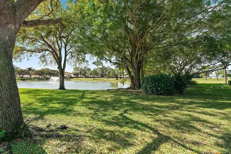 1116 11th Terrace Palm Beach Gardens FL 33418