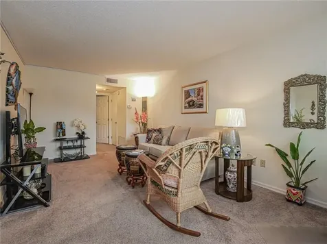 12 Vista Palm Lane Vero Beach FL 32962