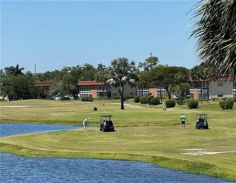 12 Vista Palm Lane Vero Beach FL 32962