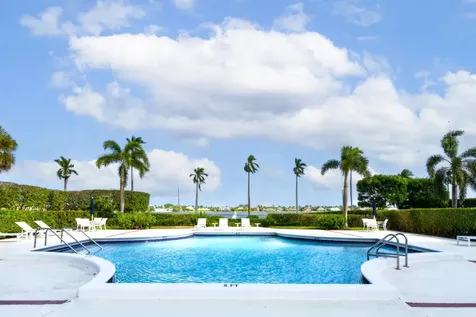 West Palm Beach FL 33401