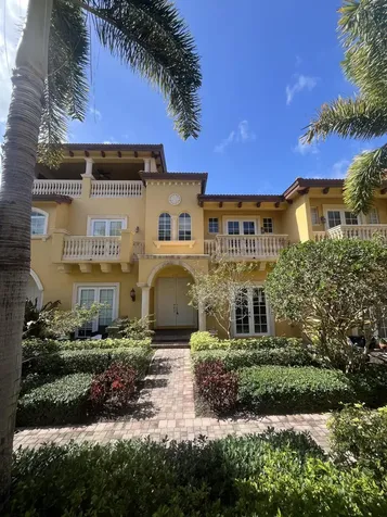 270 NE 69th Circle Boca Raton FL 33487