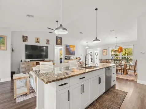 615 19th Street Vero Beach FL 32962