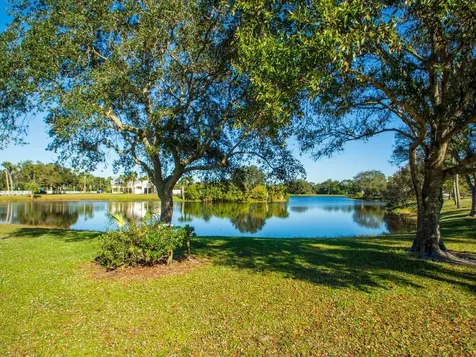 615 19th Street Vero Beach FL 32962