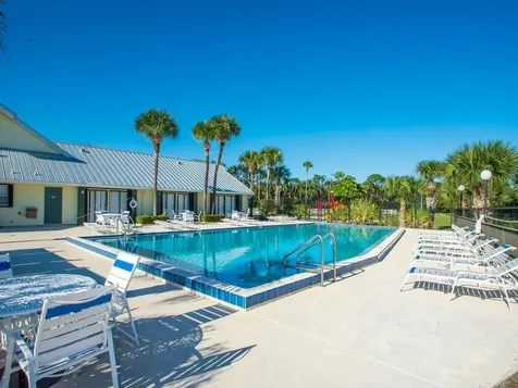 615 19th Street Vero Beach FL 32962