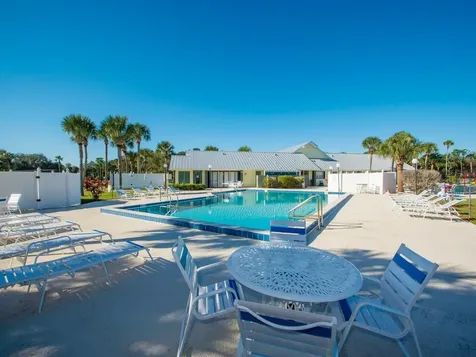 615 19th Street Vero Beach FL 32962