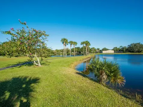 615 19th Street Vero Beach FL 32962