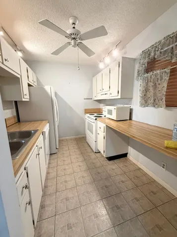 930 SW 9th Street Circle Boca Raton FL 33486