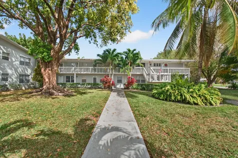 263 Ventnor R Deerfield Beach FL 33442