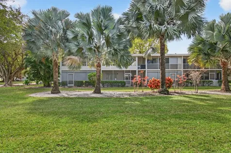263 Ventnor R Deerfield Beach FL 33442