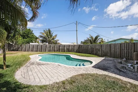 301 Se 3rd Street Deerfield Beach FL 33441