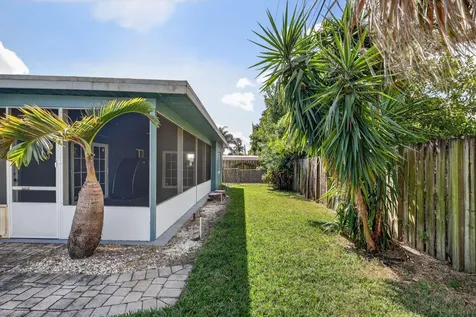 301 Se 3rd Street Deerfield Beach FL 33441