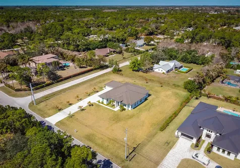 7595 155th Place Palm Beach Gardens FL 33418